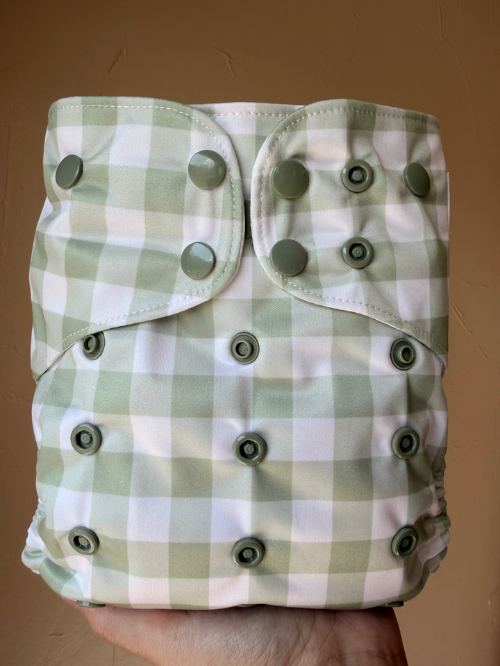 One Size Pocket Diaper- Mossy Check