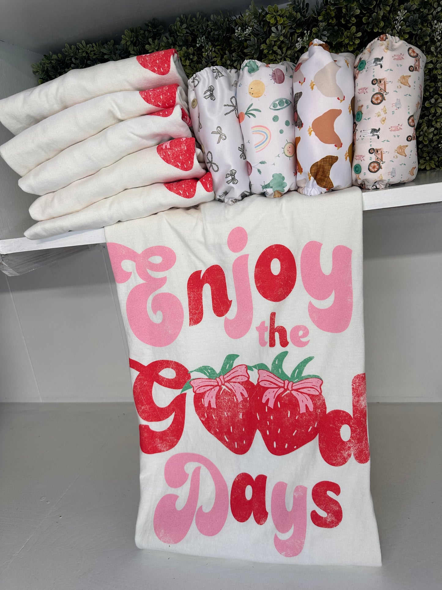 Enjoy the Good Days Oversize Cotton Tee
